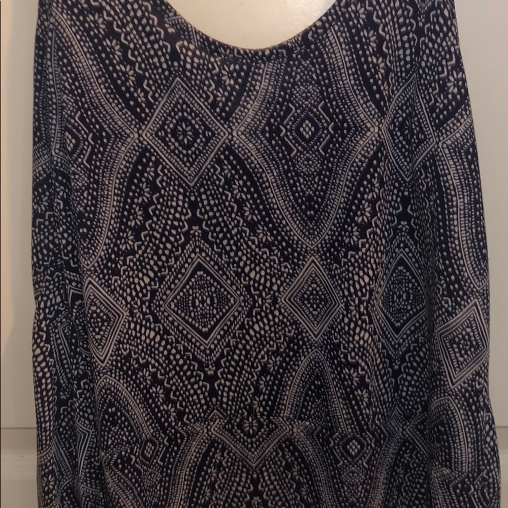 Patterned Tank - Picture 2 of 3